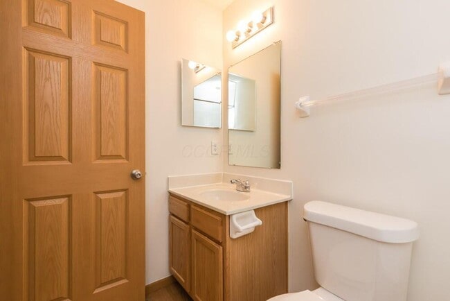 Building Photo - 5975 Pennington Creek Dr