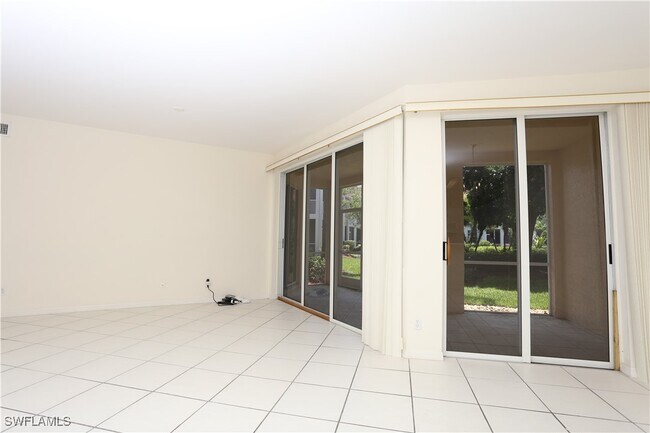 Building Photo - 700 L'Ambiance Cir
