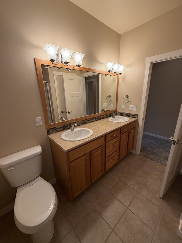 Building Photo - 1546 Bryce Park Loop