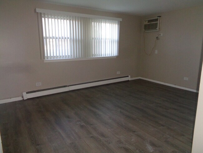 Building Photo - 10748 S Harlem Ave