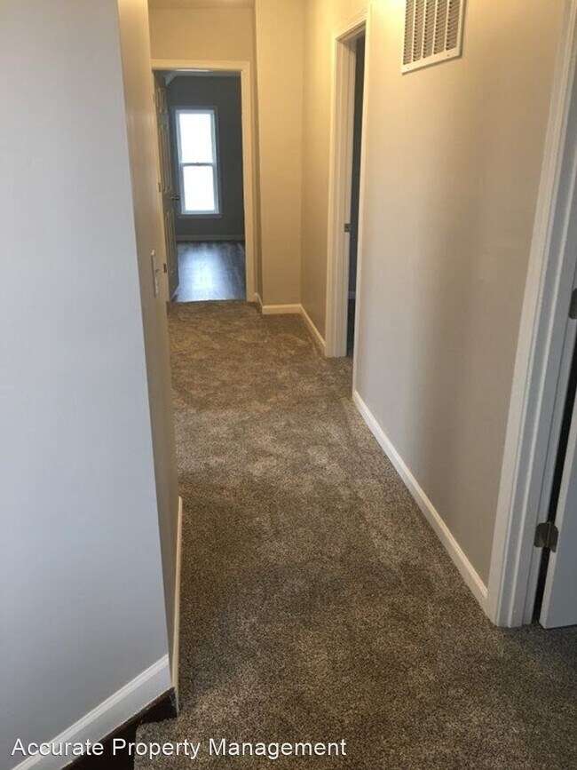 Building Photo - 3 br, 2 bath House - 4979 N 550 E