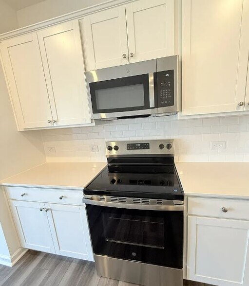 Building Photo - 58 Florida St