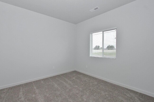 Building Photo - Stunning Single-Level w/Upper Bonus Room Home