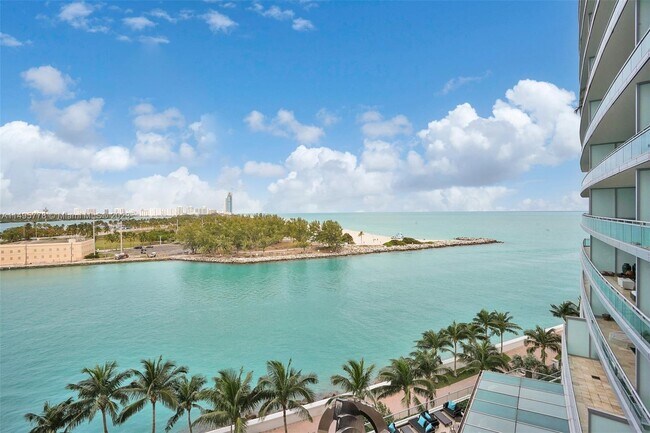 Building Photo - 10295 Collins Ave