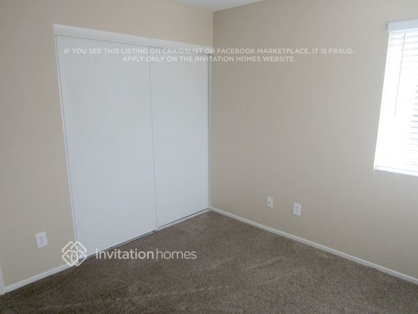 Building Photo - 44743 Johnston Dr