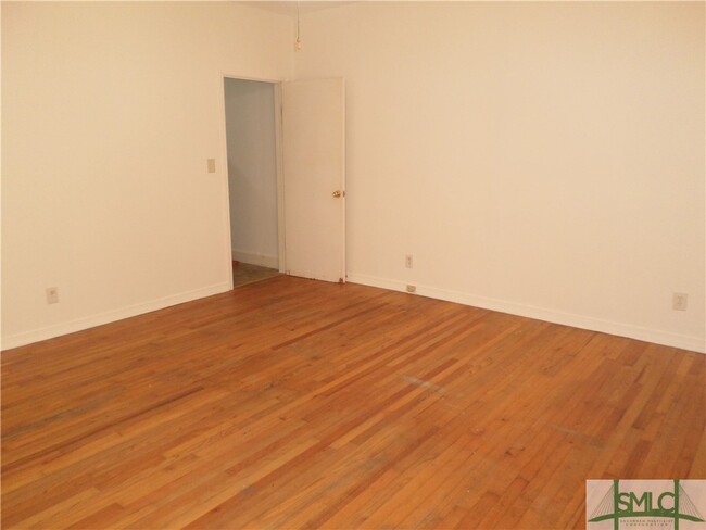 Building Photo - 141 Rommel Ave