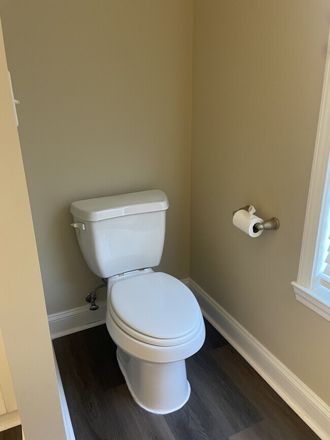 Building Photo - 281 White Water Loop