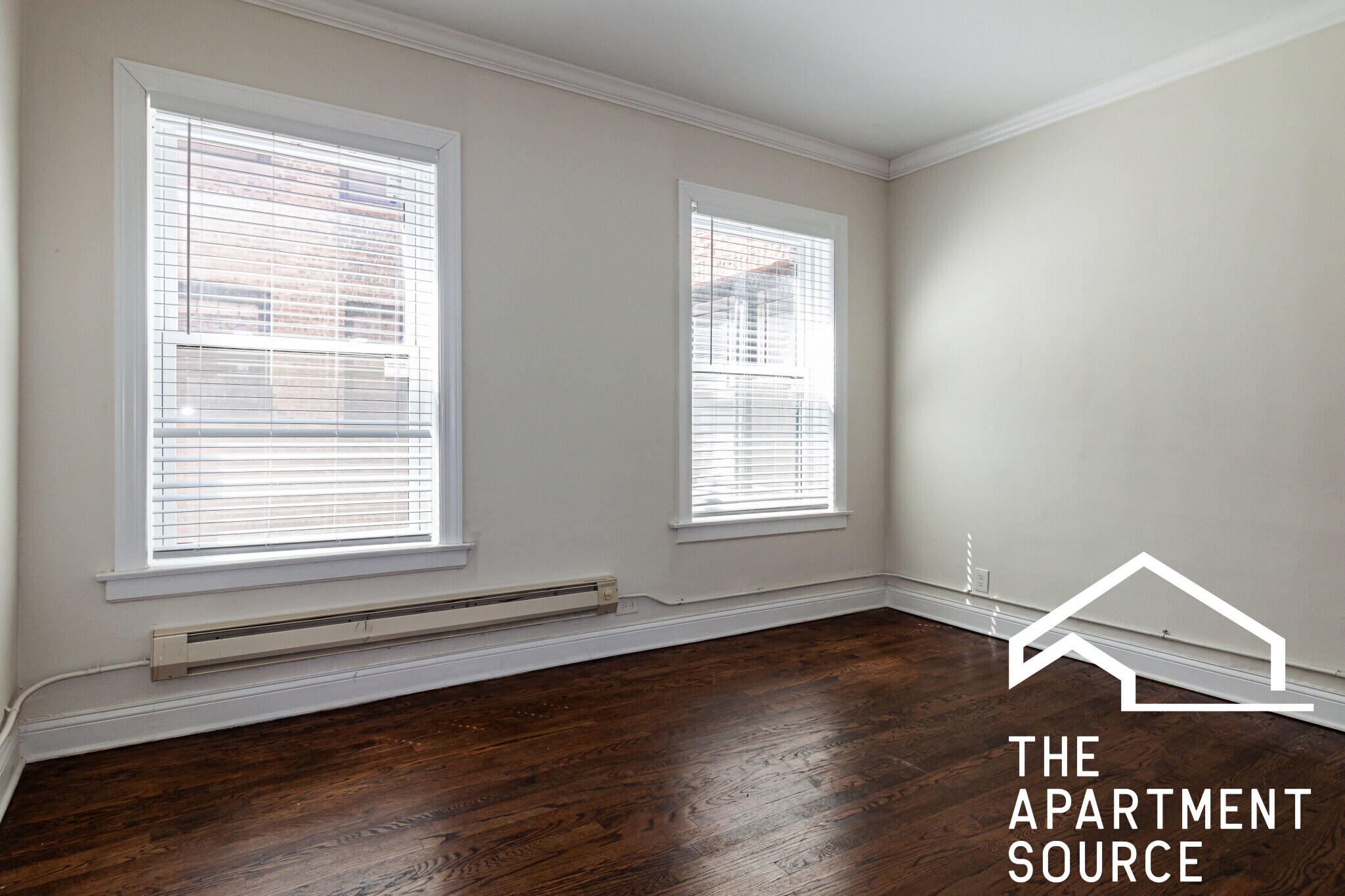 Building Photo - 1132 Maple Ave