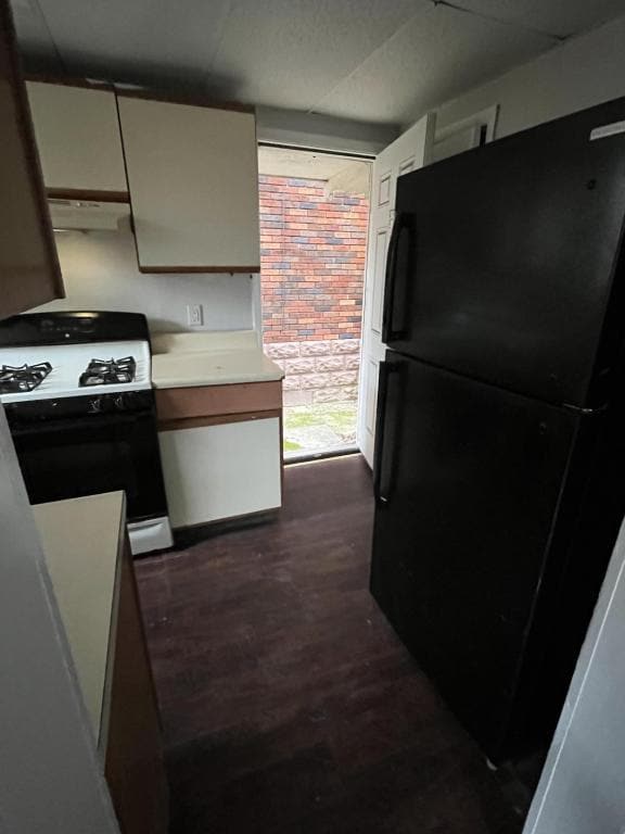 Building Photo - Pentland Avenue 101