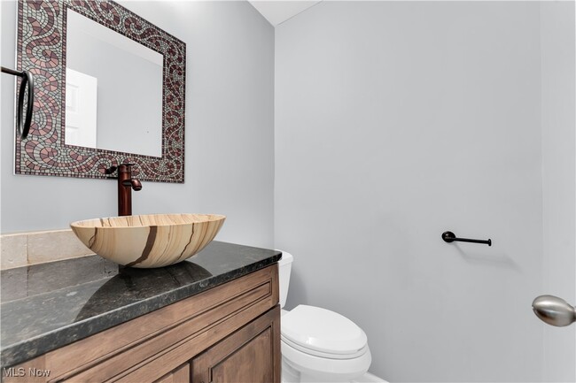 Building Photo - 33555 Wagon Wheel Dr