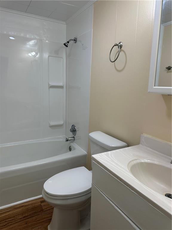 Building Photo - 615 Cassville Rd SE