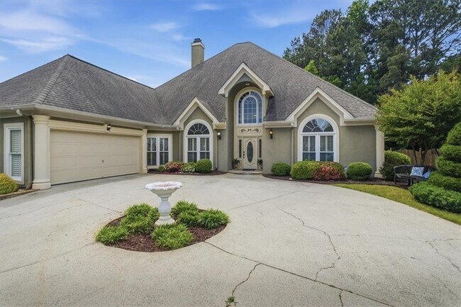 Building Photo - 210 Masters View Ct