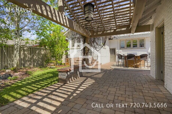 Building Photo - 771 Steele St