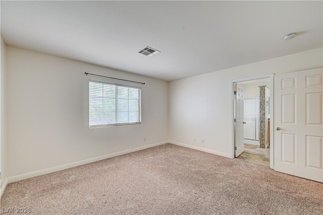 Building Photo - 9934 Star Lake Ave