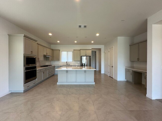 Building Photo - Summerlin Home for Rent