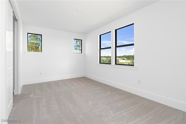 Building Photo - 9589 Caymas St