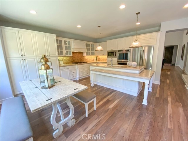 Building Photo - 18 Via Armilla