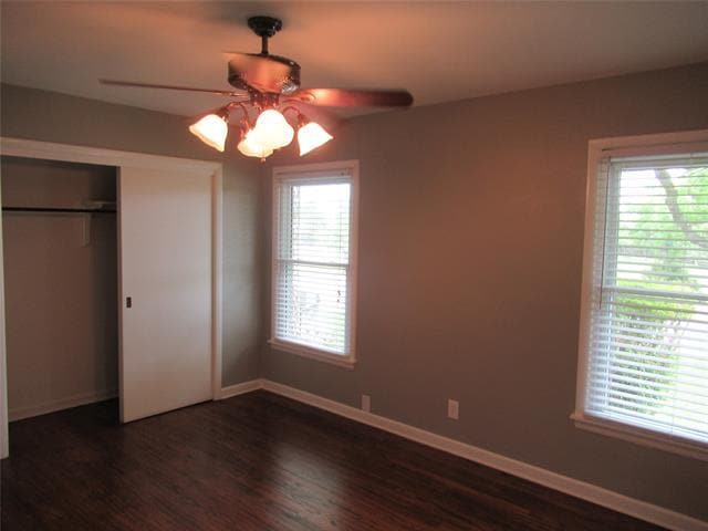 Building Photo - 106 S Clark St