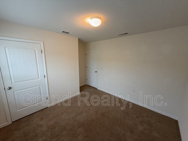 Building Photo - 6474 Churchill Cir