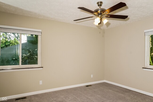Building Photo - 6815 Turnberry Way