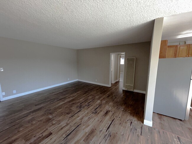 Building Photo - 8334 Willis Ave