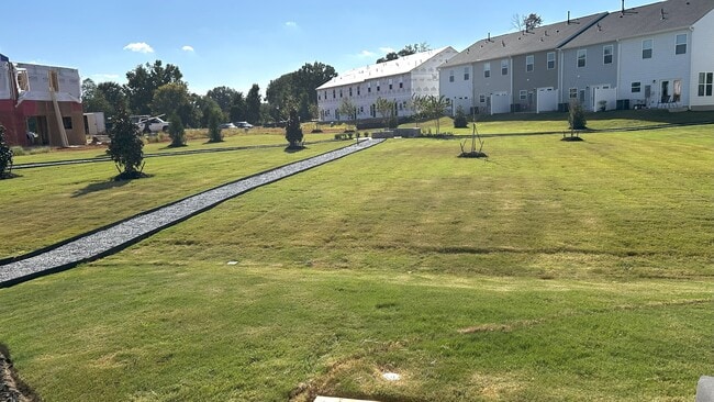 Building Photo - 252 Santorini Wy