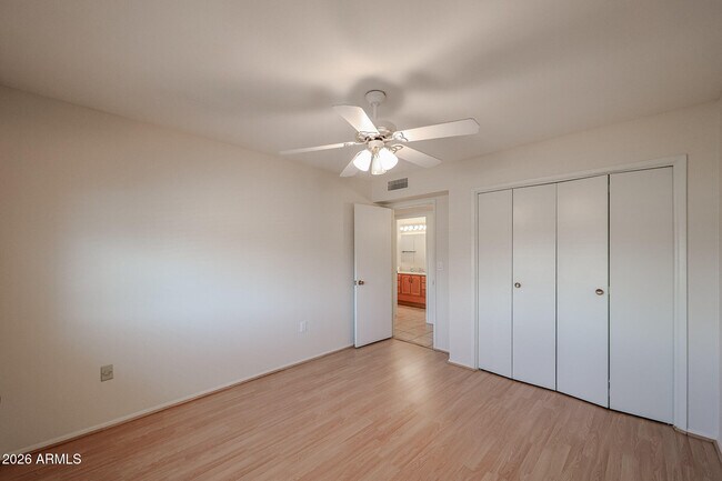 Building Photo - 9821 N 110th Ave