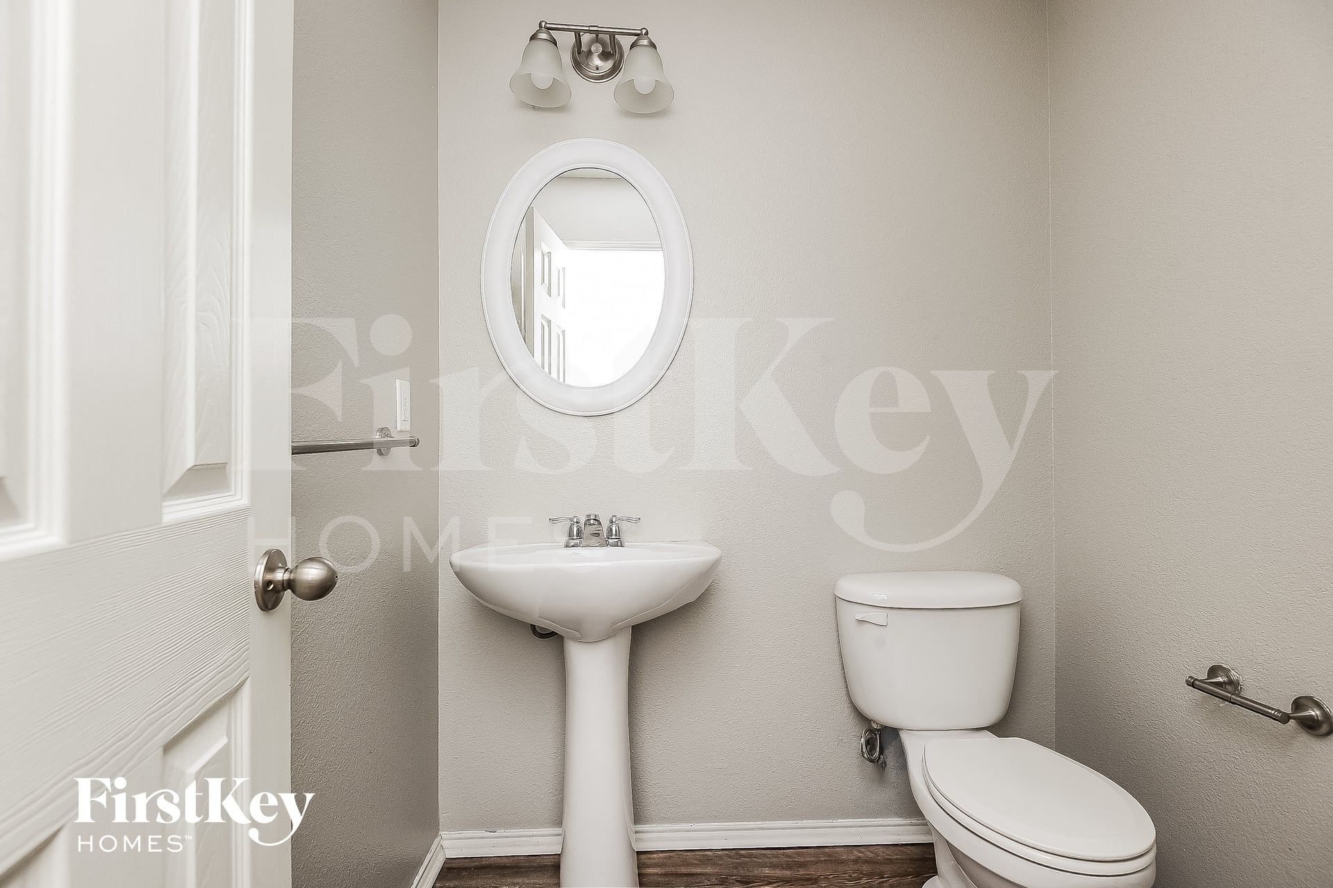 Building Photo - 4516 Mountain Oak St