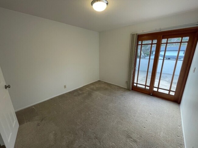 Building Photo - 13161 Shalimar Pl