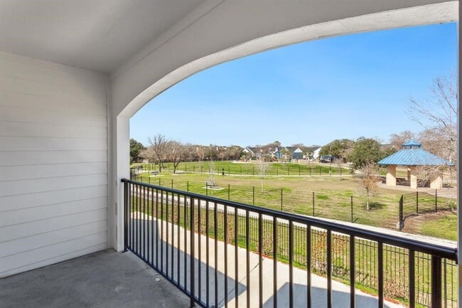 Building Photo - 11623 Waldemar Dr