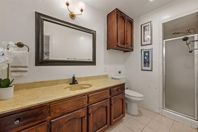 Building Photo - 7333 Meadowbrook Dr