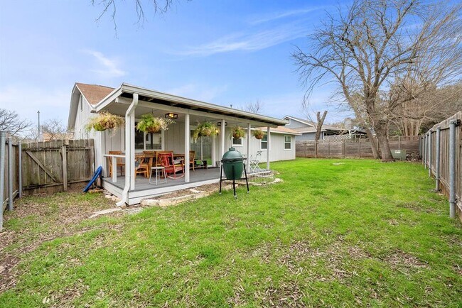 Building Photo - 7901 Seminary Ridge Dr