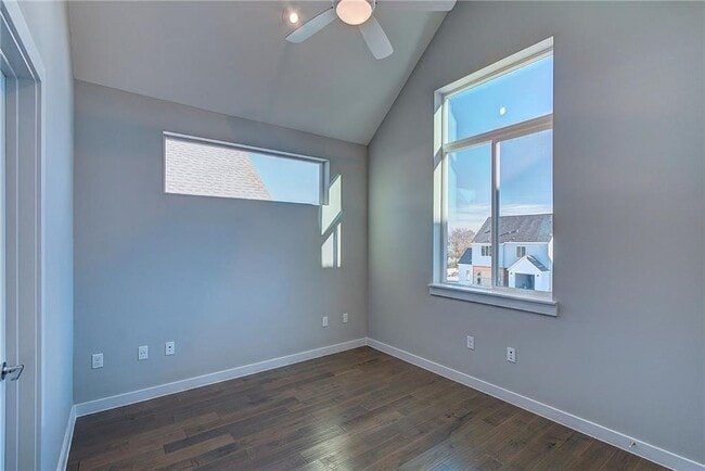 Building Photo - 3602 Clary Wy