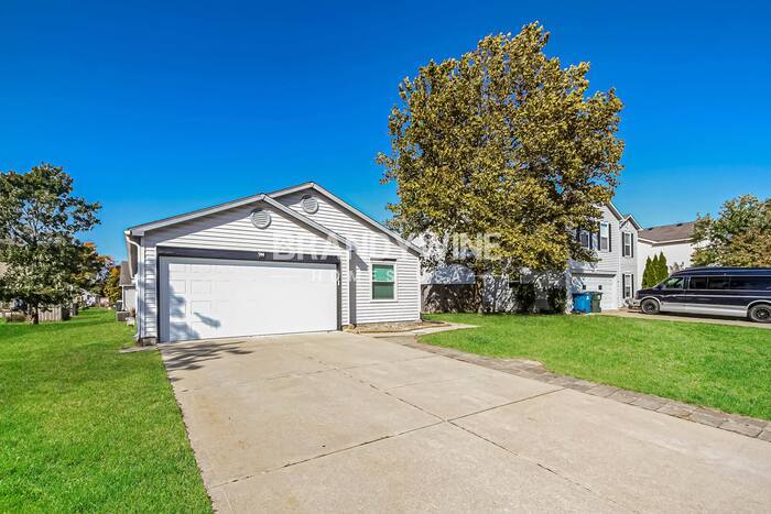 Building Photo - 944 Streamside Dr