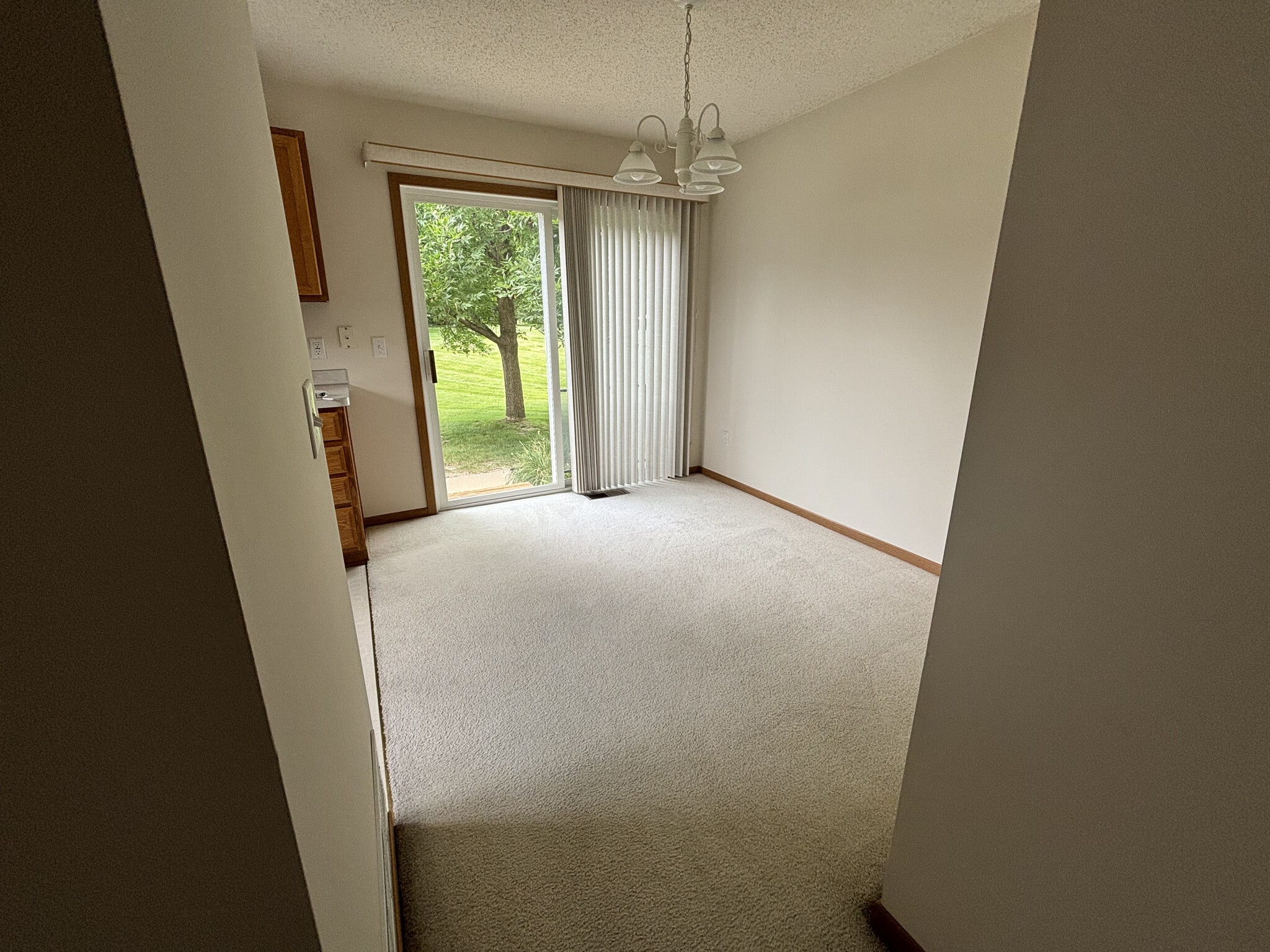 Building Photo - 7792 Village Pl