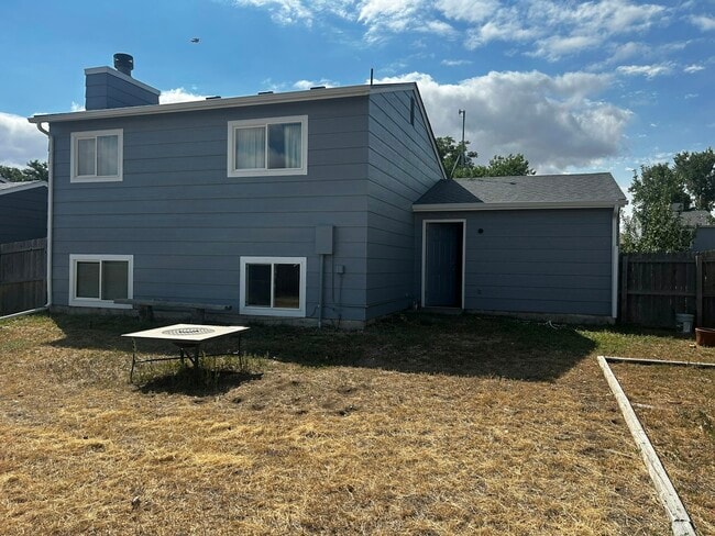 Building Photo - 745 Madison Way