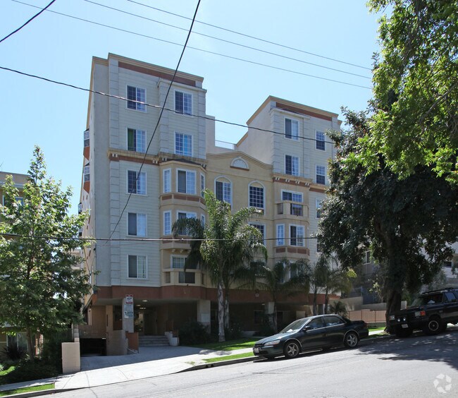 Building Photo - Emerald Park Apartments