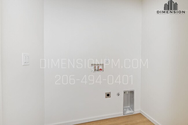 Building Photo - 17517 29th Ave E