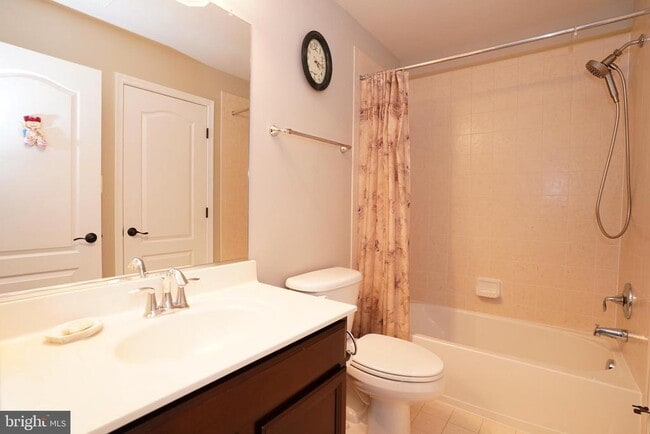 Building Photo - 20779 Crescent Pointe Pl