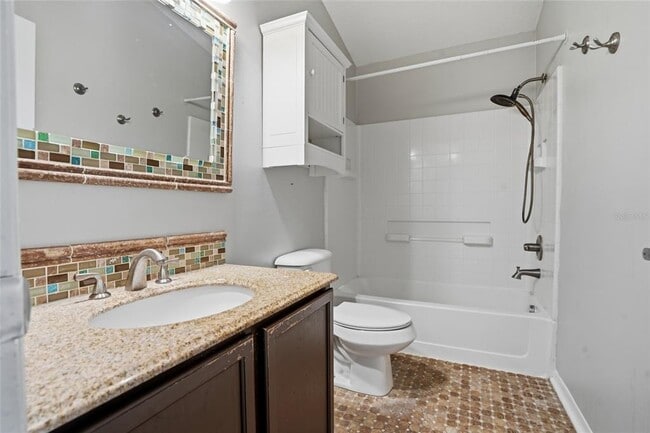 Building Photo - 9913 Edmonton Dr
