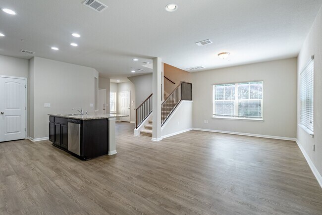 Building Photo - Beautiful 3 bedroom, 2.5 bathroom home in Ridge at Slaughter!!!