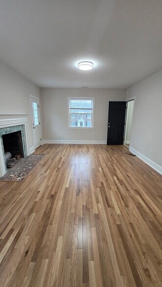 Building Photo - 4418 Cutshaw Ave