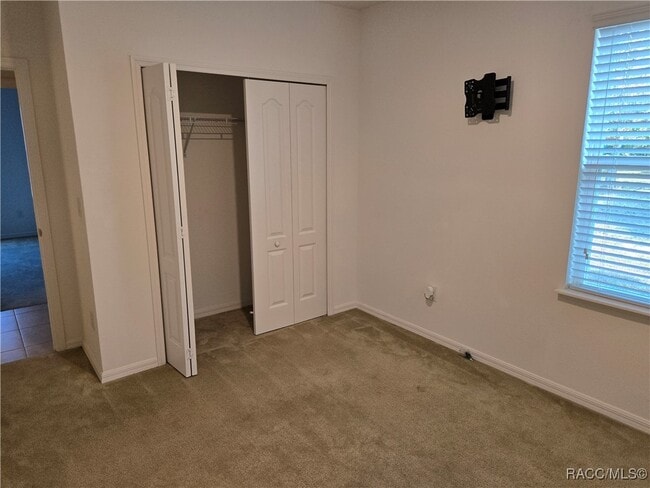 Building Photo - 1 Greenpark Blvd