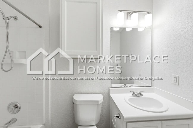 Building Photo - 4621 Best Way