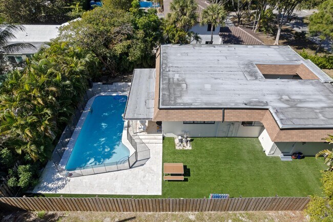 Building Photo - 486 NW 1st St