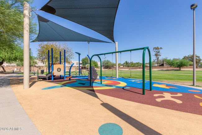 Building Photo - 1886 E Don Carlos