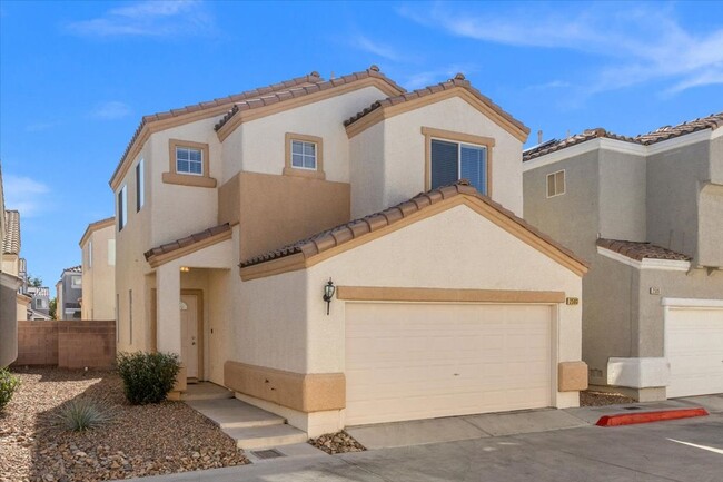 Primary Photo - Charming 3 Bed 2.5 Bath Home in Gated Comm...