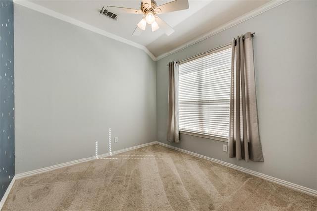Building Photo - 3635 Eden Dr