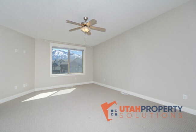 Building Photo - 10464 S Beetdigger Blvd