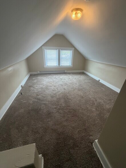 Building Photo - 533 1/2 Allegheny Ave
